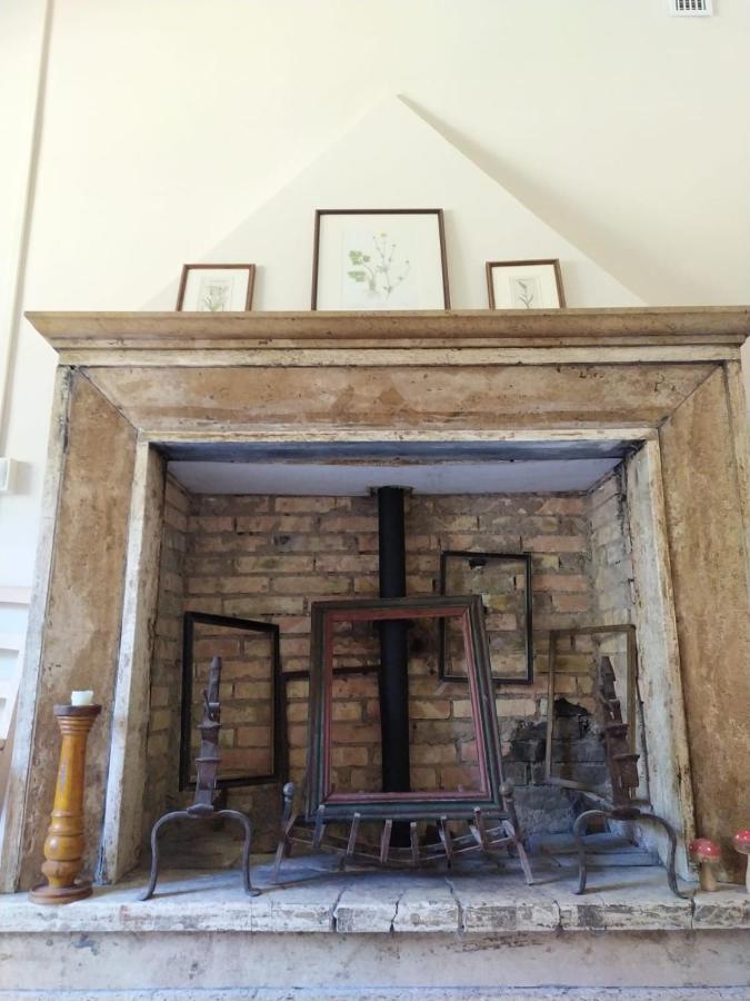 Tramonti E Valli Calvi dellʼ Umbria Exterior foto